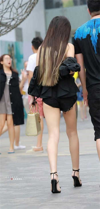 杜鹃儿子说妈妈是废物