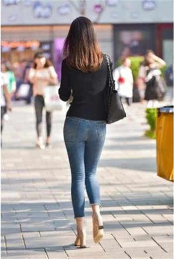 抖利世娘吉他
