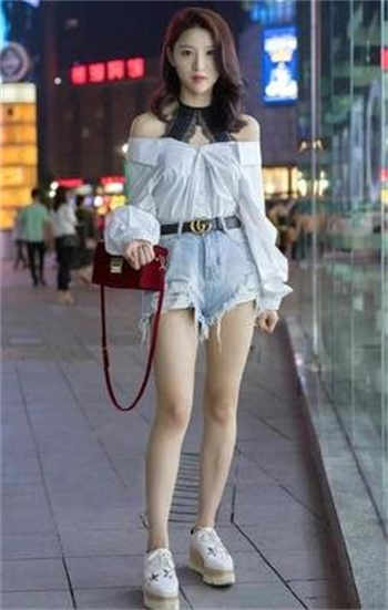 卫生间play微博