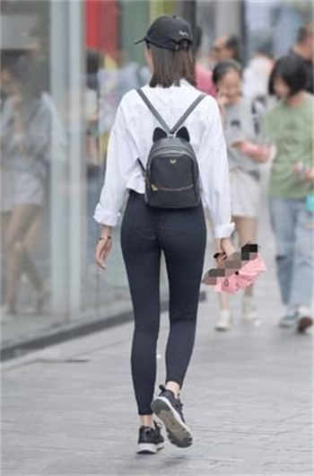 臣服1by墨青城txt笔趣阁
