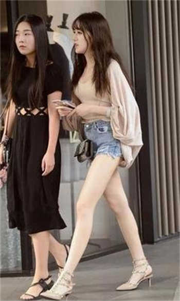 五部曲阿德小说