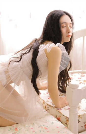 rct378里的三个女的是
