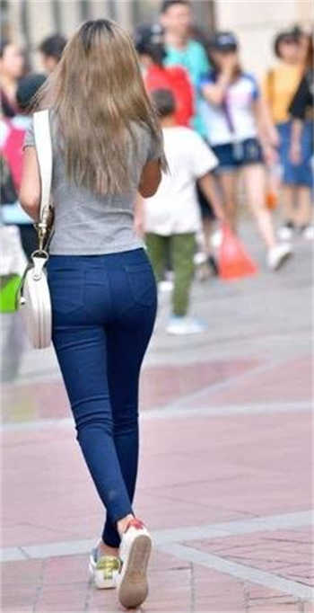 苡若孟菲菲