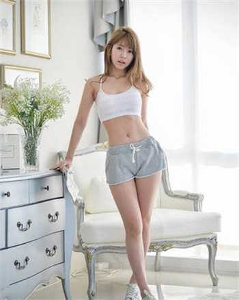 女教师犯中文字幕