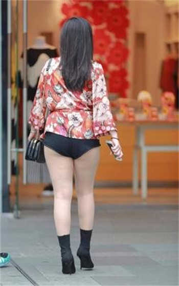 胶衣改造男变女小说