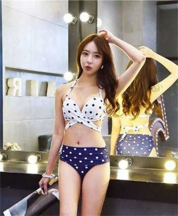 麻豆爱健身女主