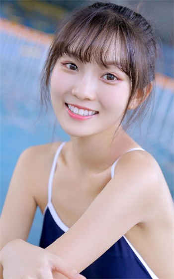 在庄园上班的女人