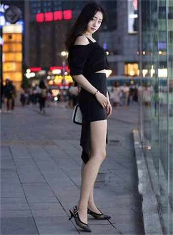 好友女儿苏菲菲