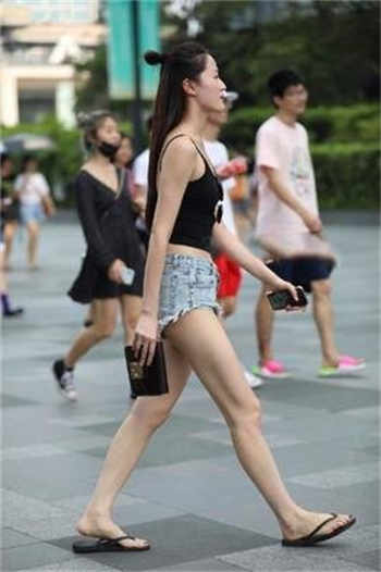 许峰白云芸花姨