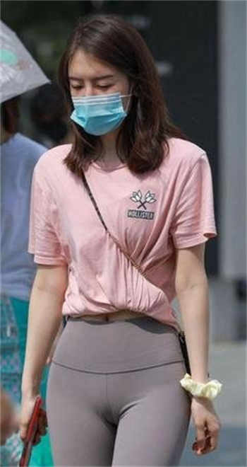 新婚妻子与卖菜老板布鞋