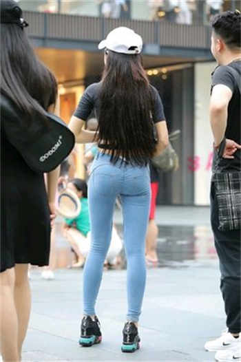 lelehei在线视频