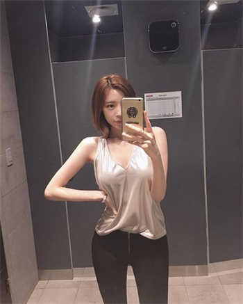 小嫂子和妹妹